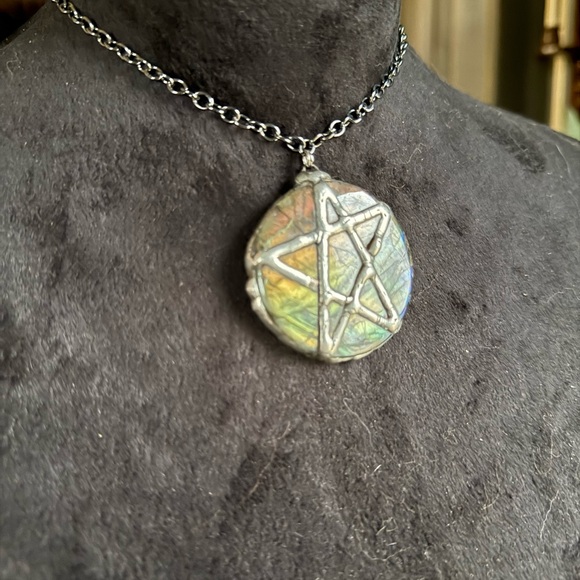 Jewelry - Labradorite pentacle statement Pendant Necklace choker gothic style boho witch